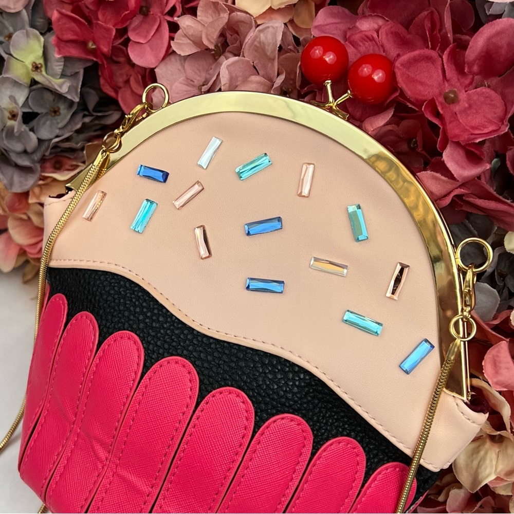 Whimsical Pink Sprinkle Cupcake Crossbody Purse - Picture 10 of 16